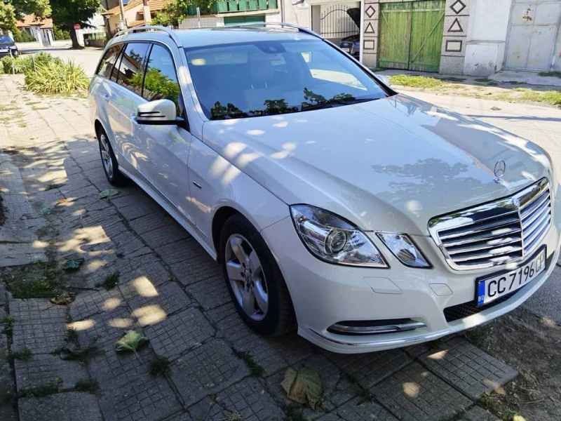 Mercedes-Benz E 350 W212, снимка 8 - Автомобили и джипове - 52104256