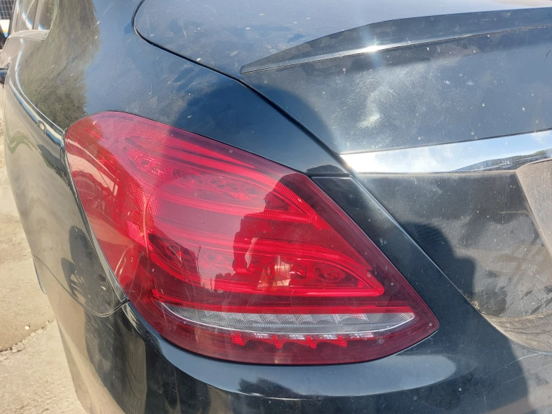 Mercedes-Benz C 200 d W205 AMG с код 626, снимка 17 - Автомобили и джипове - 51408328