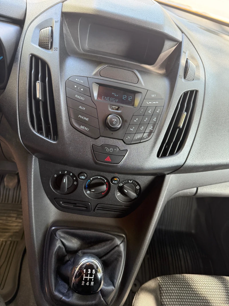 Ford Connect TRANSIT* Регистриран* Обслуж* ТОП* 1.6TDCI(116к.с), снимка 10 - Автомобили и джипове - 51566316
