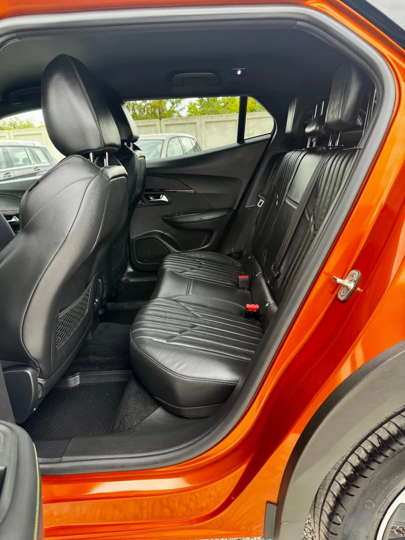 Peugeot 2008 GT-Line FullPack, снимка 13 - Автомобили и джипове - 52325864