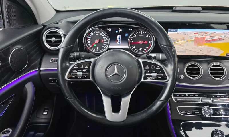 Mercedes-Benz E 220 W213 E220D, снимка 14 - Автомобили и джипове - 52545617