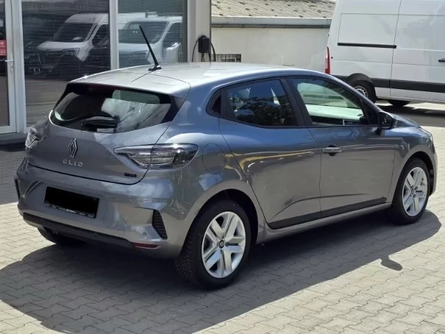 Renault Clio E-TECH HYBRID / АВТОМАТИК / 5000 км - изображение 6