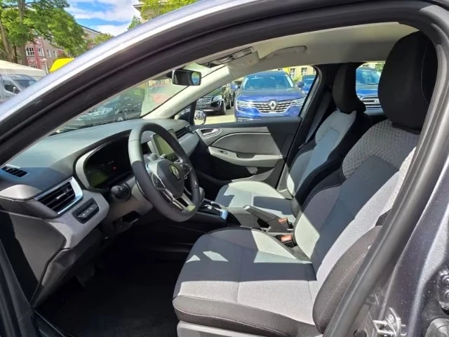 Renault Clio E-TECH HYBRID / АВТОМАТИК / 5000 км - изображение 8