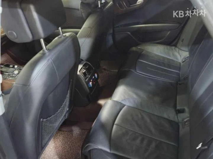 Audi A7 2015 RS 7 PKG 3.0 BiTDI Quattro* HUD* Дистроник, снимка 9 - Автомобили и джипове - 56283360