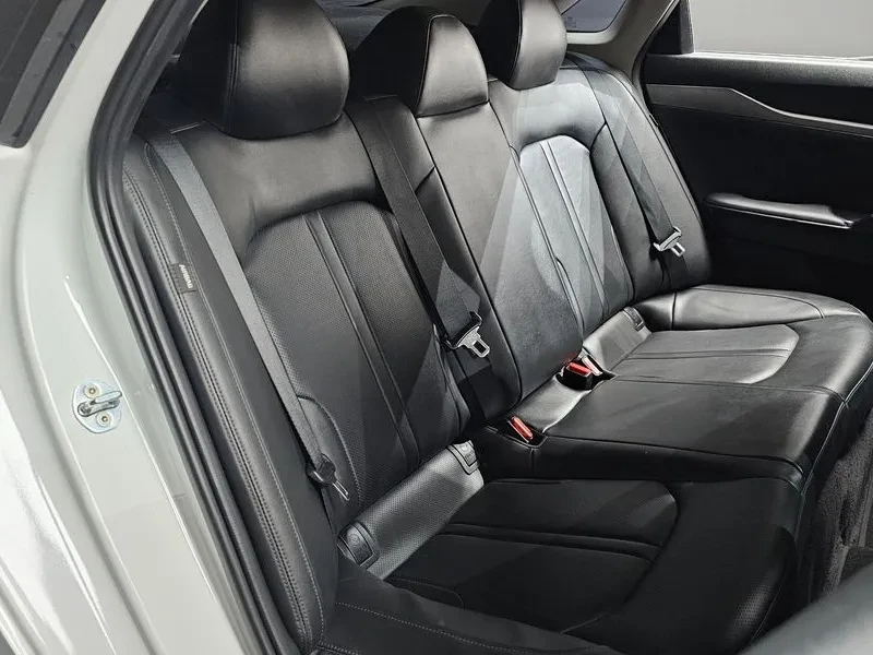 Kia K5 2.0 Trendy, снимка 12 - Автомобили и джипове - 56683134