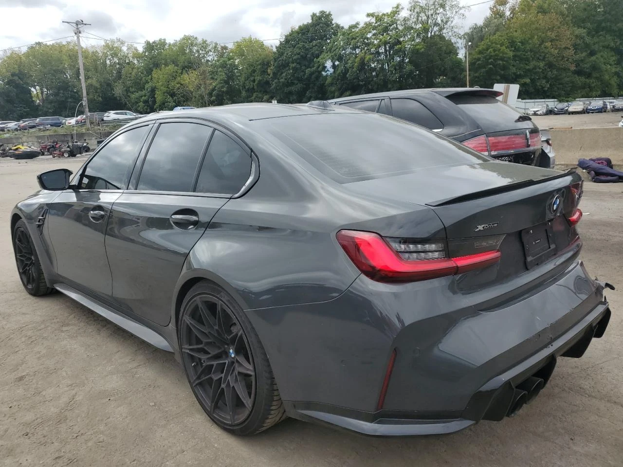 BMW M3 Competition Xdrive - изображение 2
