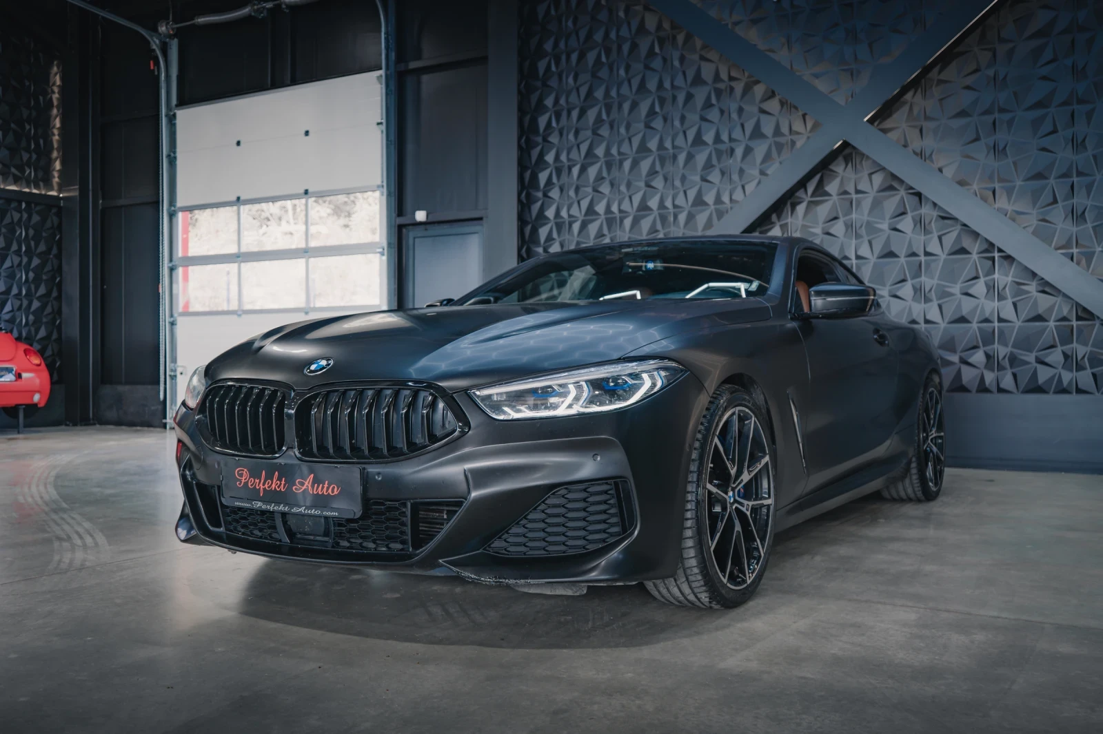 BMW 840 d xDrive * M PACKET * SWAROVSKI * HEAD UP * LED | Mobile.bg   2