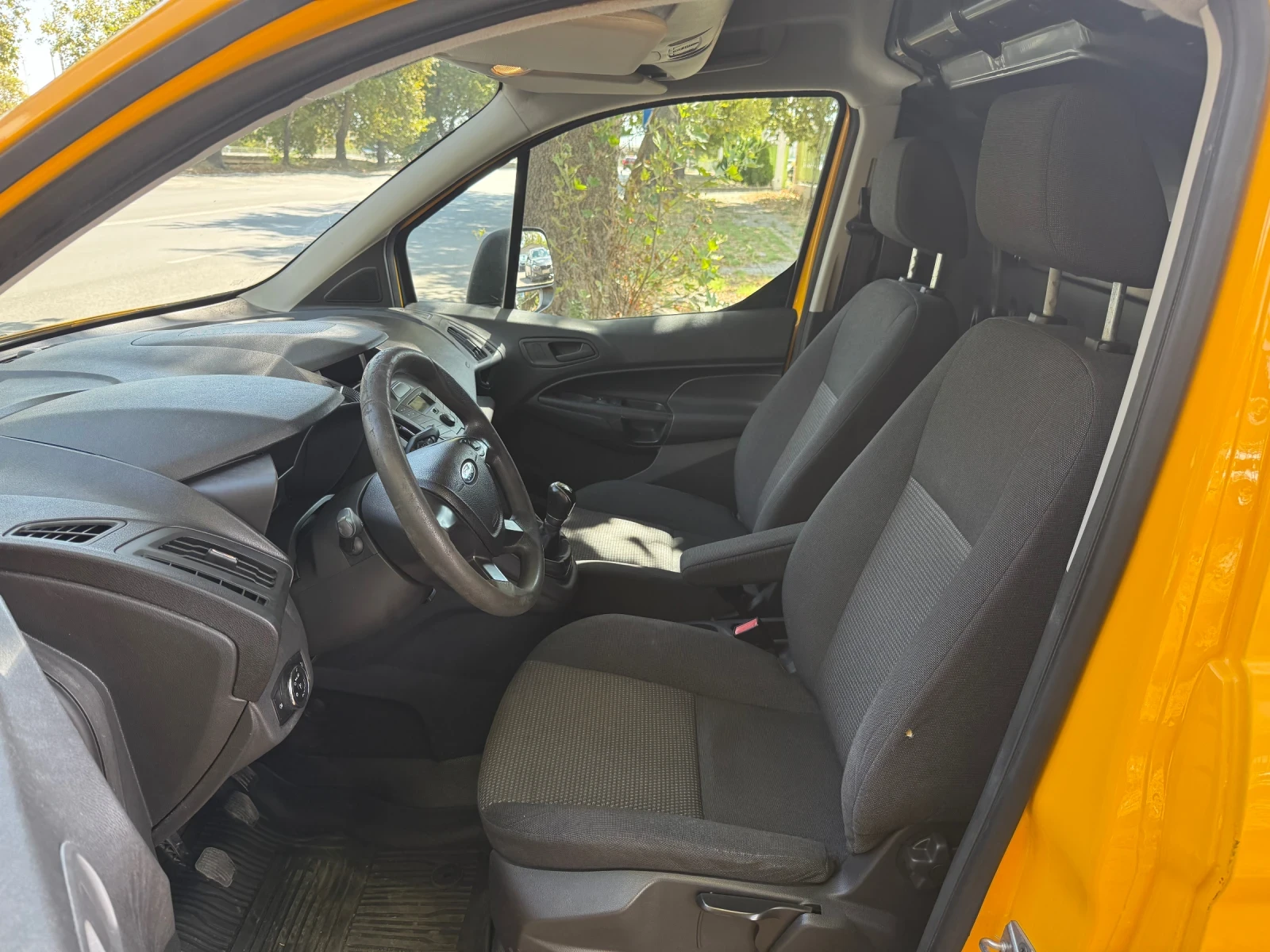 Ford Connect TRANSIT* Регистриран* Обслужен* ТОП* 1.6TDCI(116к. - изображение 8
