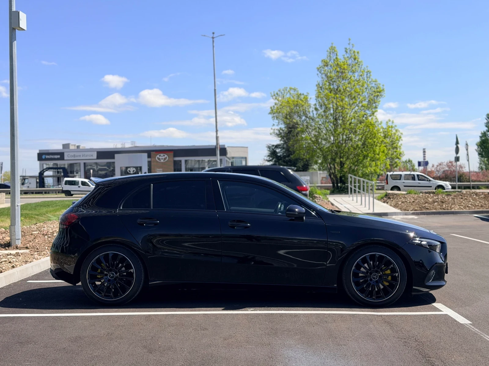 Mercedes-Benz A 200 -sport-обслужена -Лизинг през Уникредит по 320евро, снимка 5 - Автомобили и джипове - 51818706