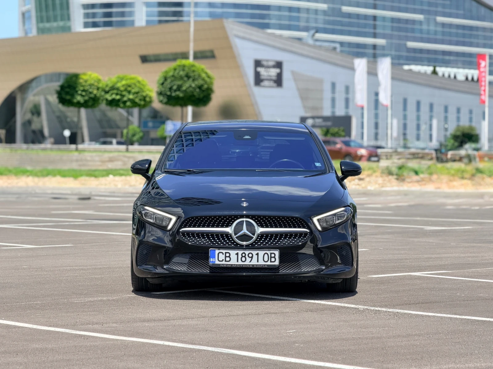 Mercedes-Benz A 200 -sport-обслужена -Лизинг през Уникредит по 320евро, снимка 2 - Автомобили и джипове - 51818706