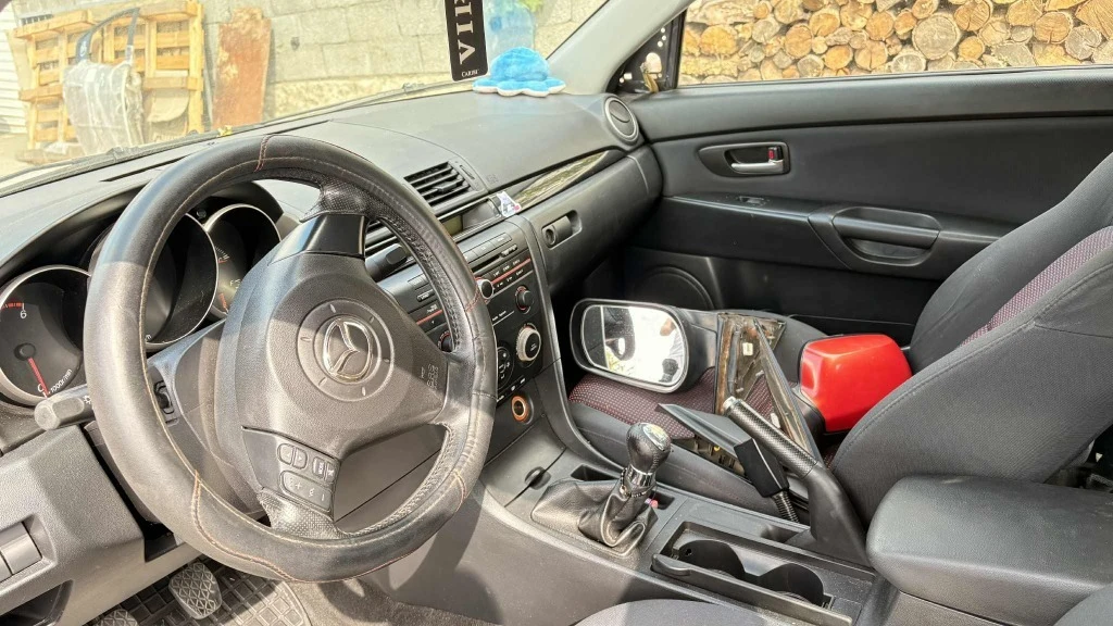 Mazda 3 1.6 - изображение 4