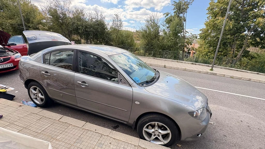 Mazda 3 1.6 - изображение 3