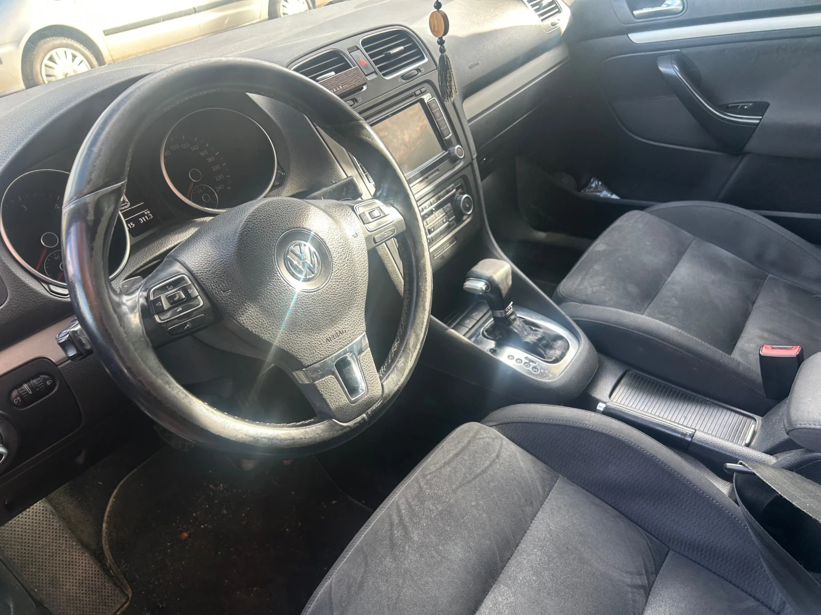 VW Golf | Mobile.bg   4