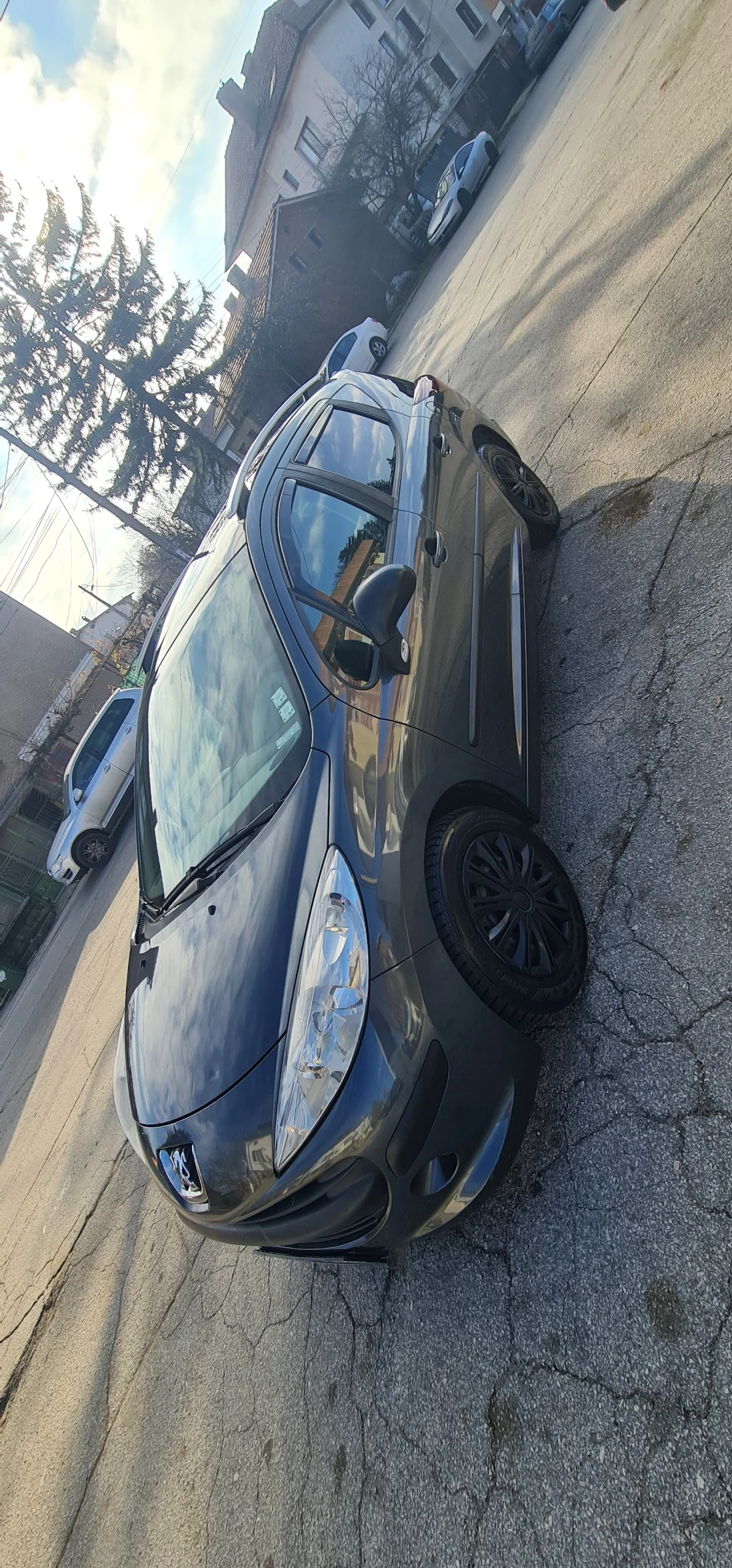 Peugeot 207 SW - изображение 9