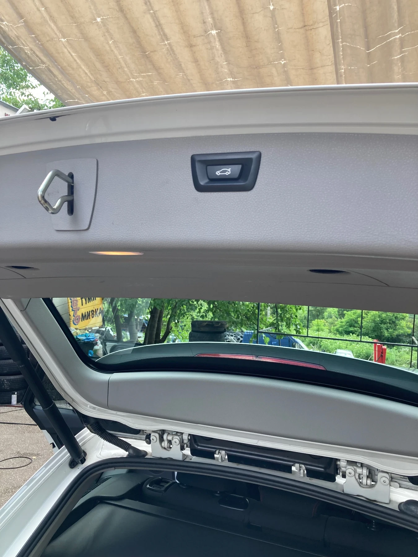 BMW 320 2.0 D xDrive Sport, 184 �.�.  | Mobile.bg � ����������� 15