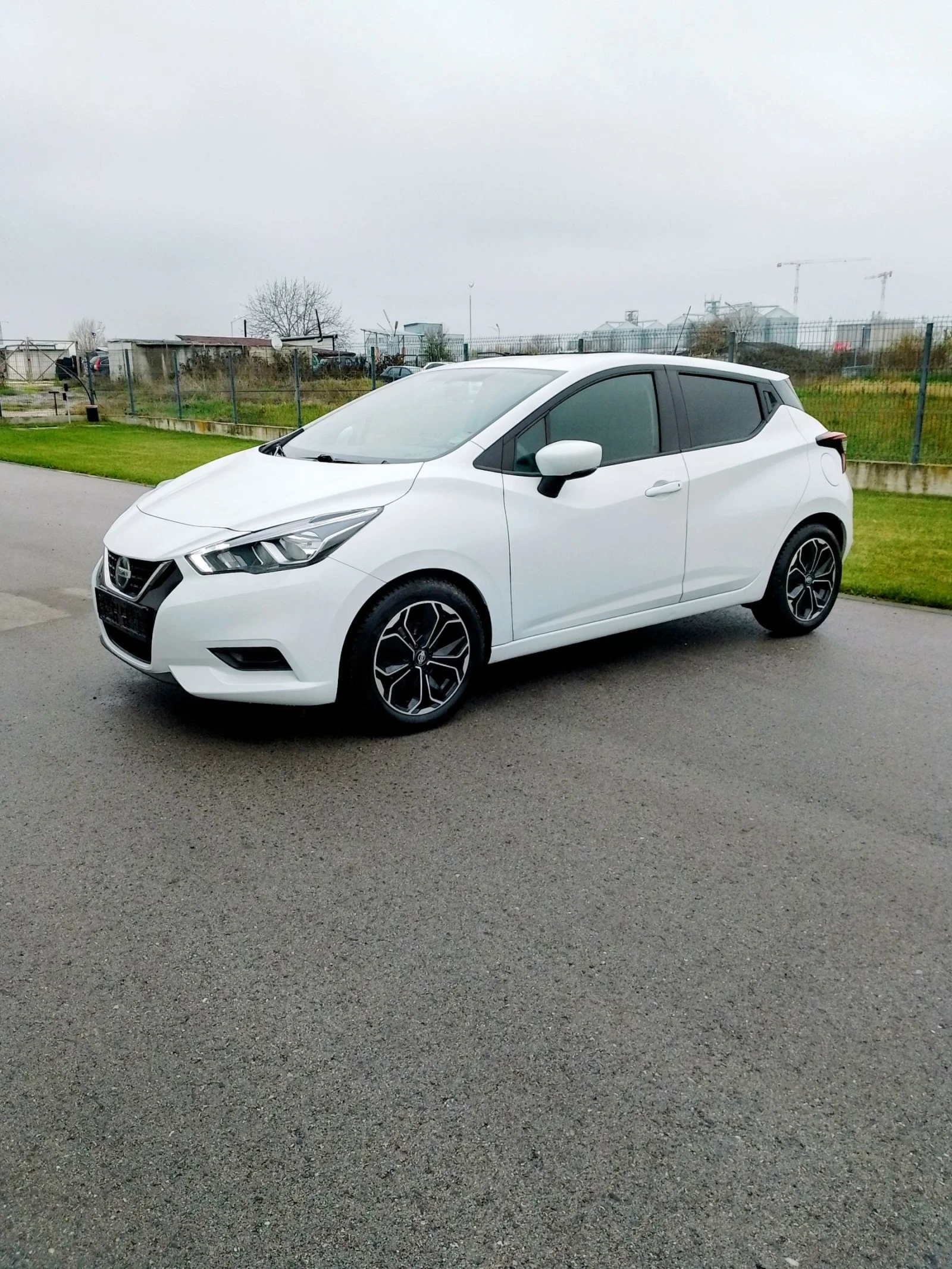 Nissan Micra 1.0 IGT Automatic  | Auto.bg — изображение 1