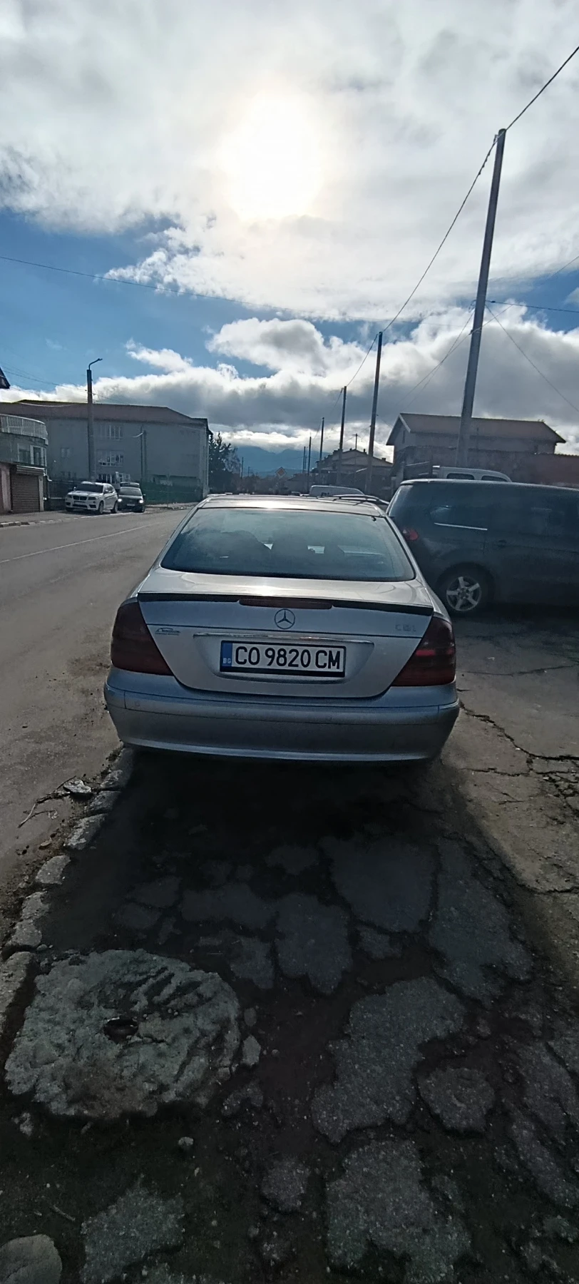 Mercedes-Benz E 220 E220 Авангард 150кс, снимка 3 - Автомобили и джипове - 54163076