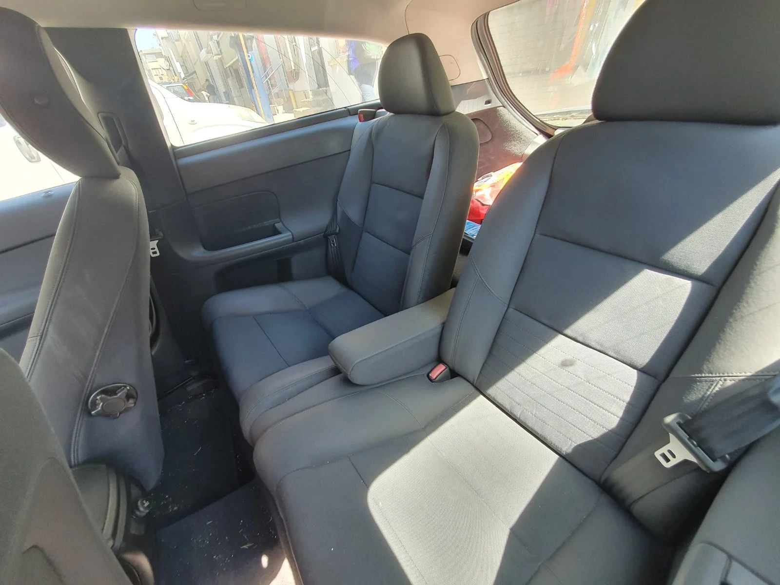 Volvo C30, снимка 12 - Автомобили и джипове - 54360319