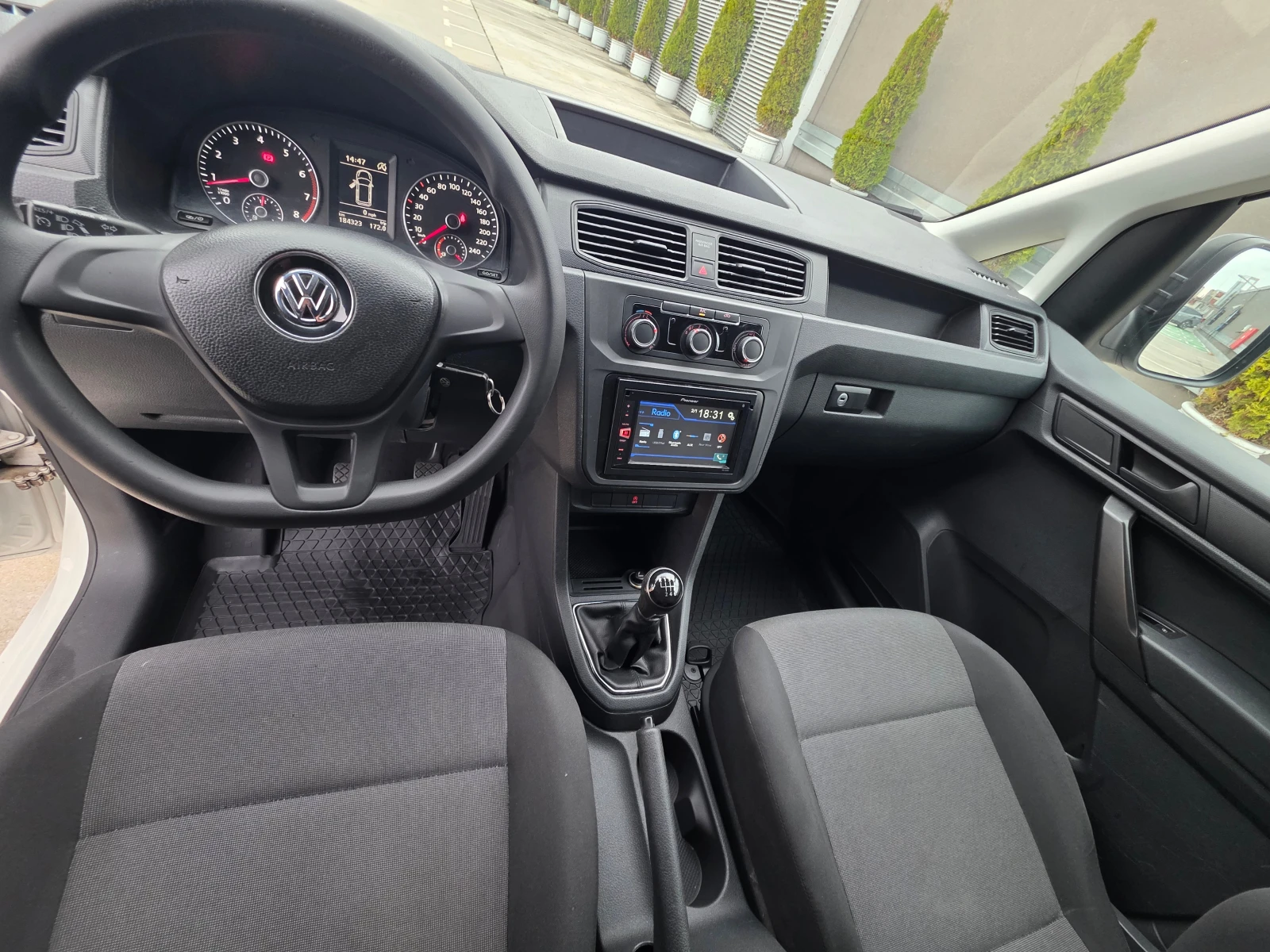 VW Caddy  IV-Cargo Maxi-1.4 TGI-110 h.p., снимка 11 - Автомобили и джипове - 54515258