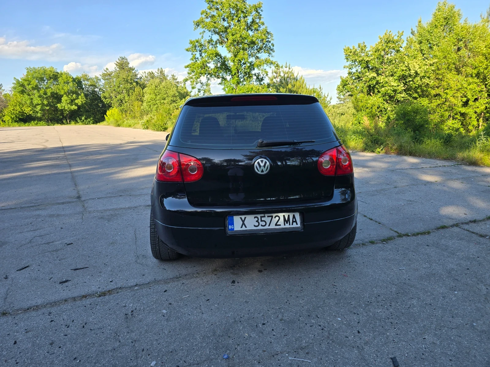 VW Golf 1.9 TDI, снимка 3 - Автомобили и джипове - 54722204