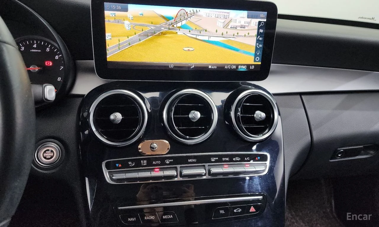 Mercedes-Benz C 200 FACELIFT* ПОДГРЕВ* КАМЕРА* КЕЙЛЕС* , снимка 10 - Автомобили и джипове - 54819336