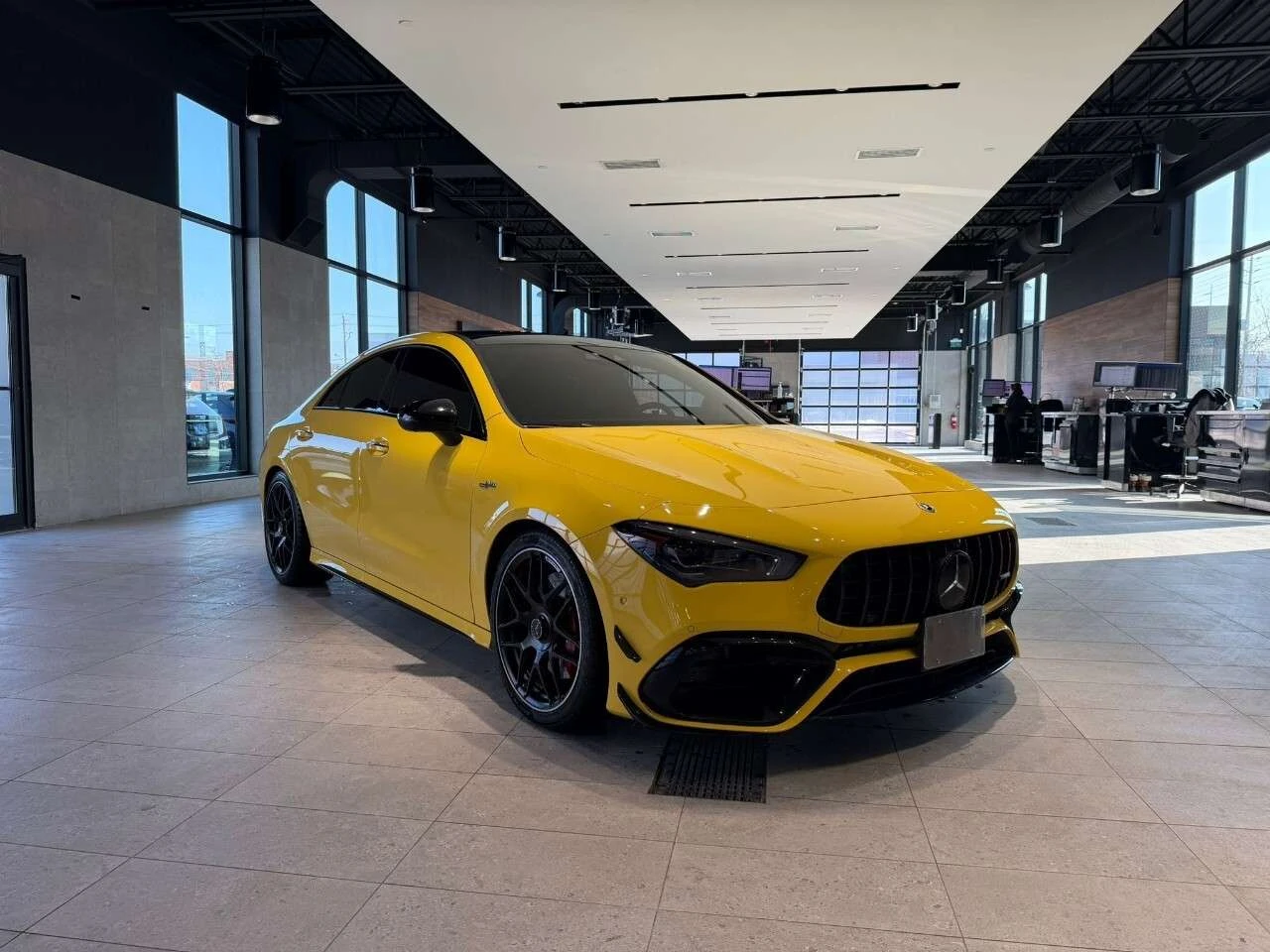 Mercedes-Benz CLA 45 AMG AMG / ФУЛ / МАЛКО КМ. / ЦЕНА ДО БГ