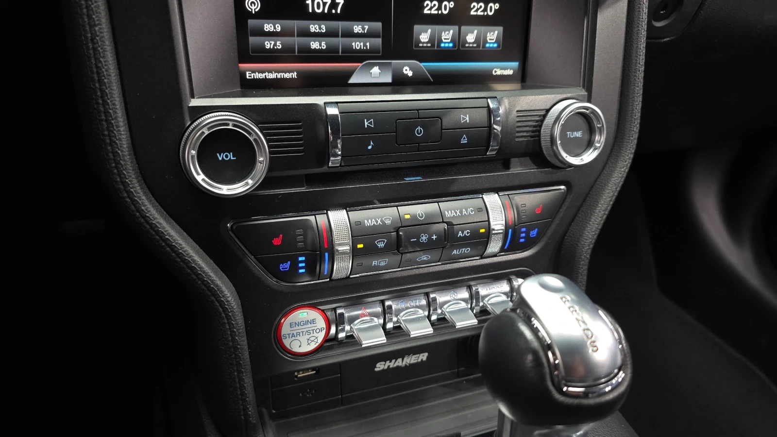 Ford Mustang Coupe 2.3 EcoBoost | Ventilated Seats, снимка 15 - Автомобили и джипове - 54914670