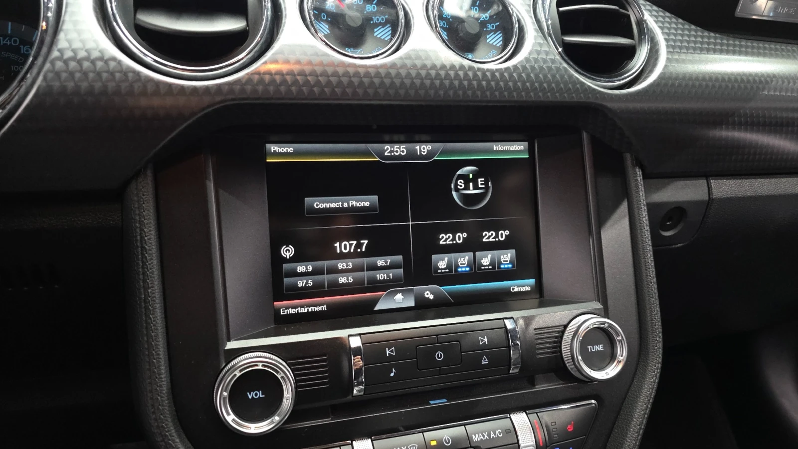 Ford Mustang Coupe 2.3 EcoBoost | Ventilated Seats, снимка 13 - Автомобили и джипове - 54914670
