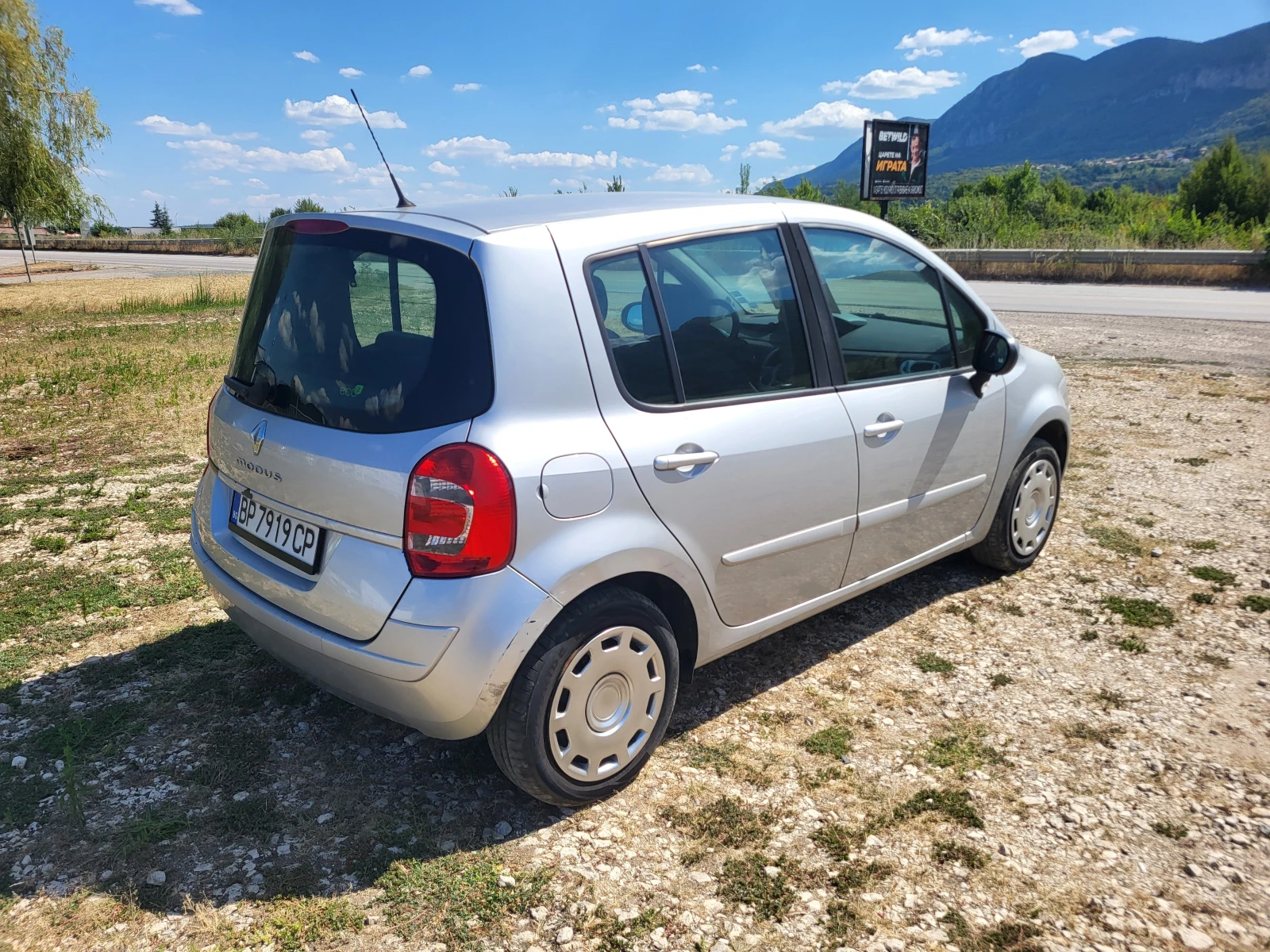Renault Modus 1.2i, снимка 5 - Автомобили и джипове - 55540767