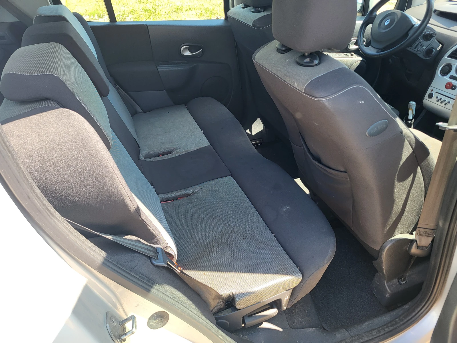 Renault Modus 1.2i, снимка 11 - Автомобили и джипове - 55540767