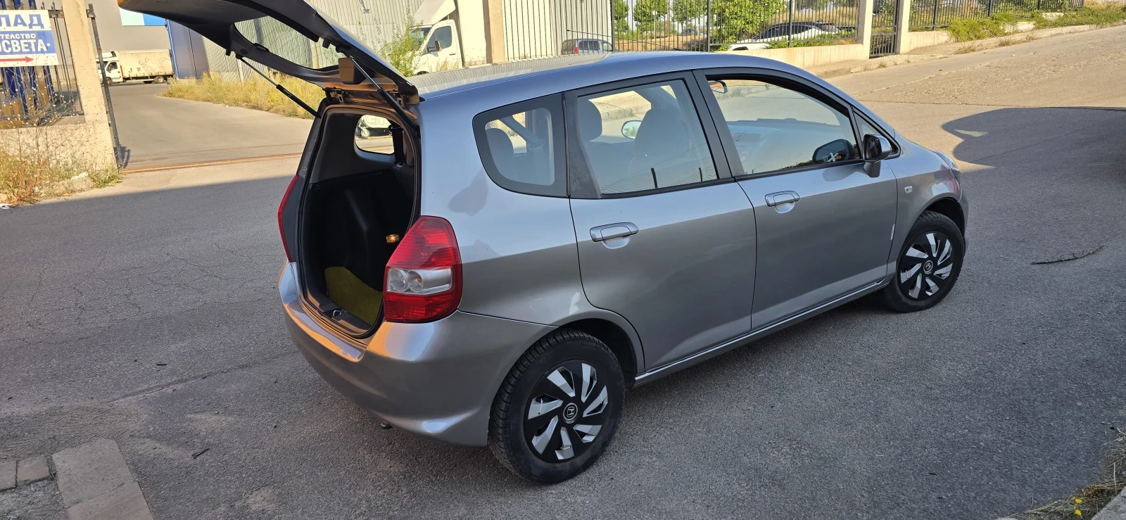 Honda Jazz 1.2 бензин 78 к.с, снимка 6 - Автомобили и джипове - 55550418