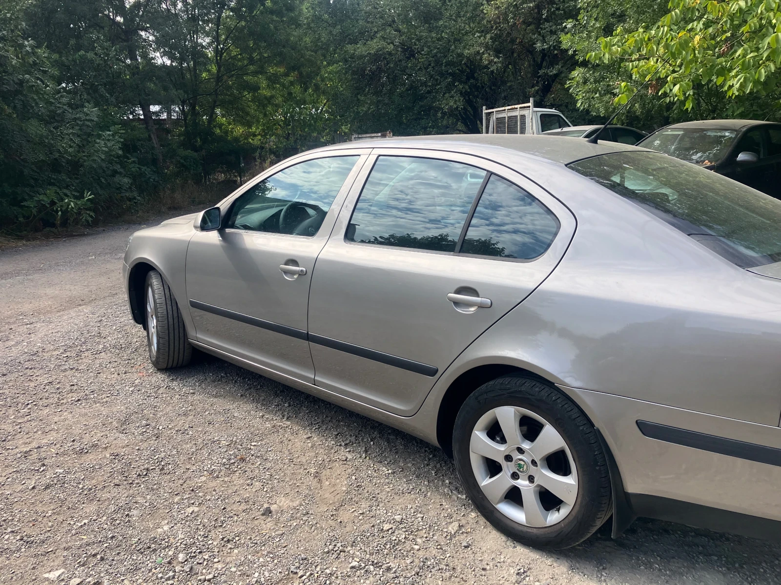 Skoda Octavia 1.6MPi/LPG, снимка 4 - Автомобили и джипове - 56041730