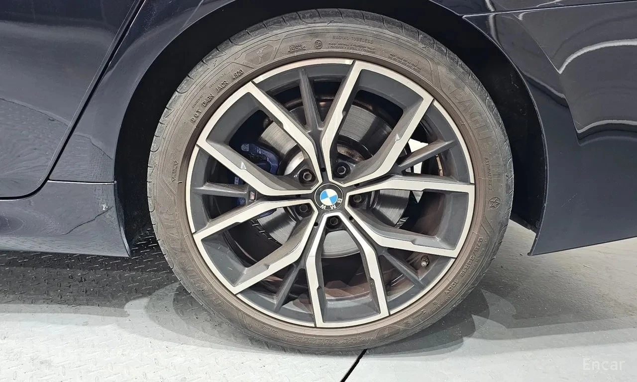 BMW 530 i xDrive M Sport | АВТОФИНАНСИРАНЕ , снимка 5 - Автомобили и джипове - 56107906
