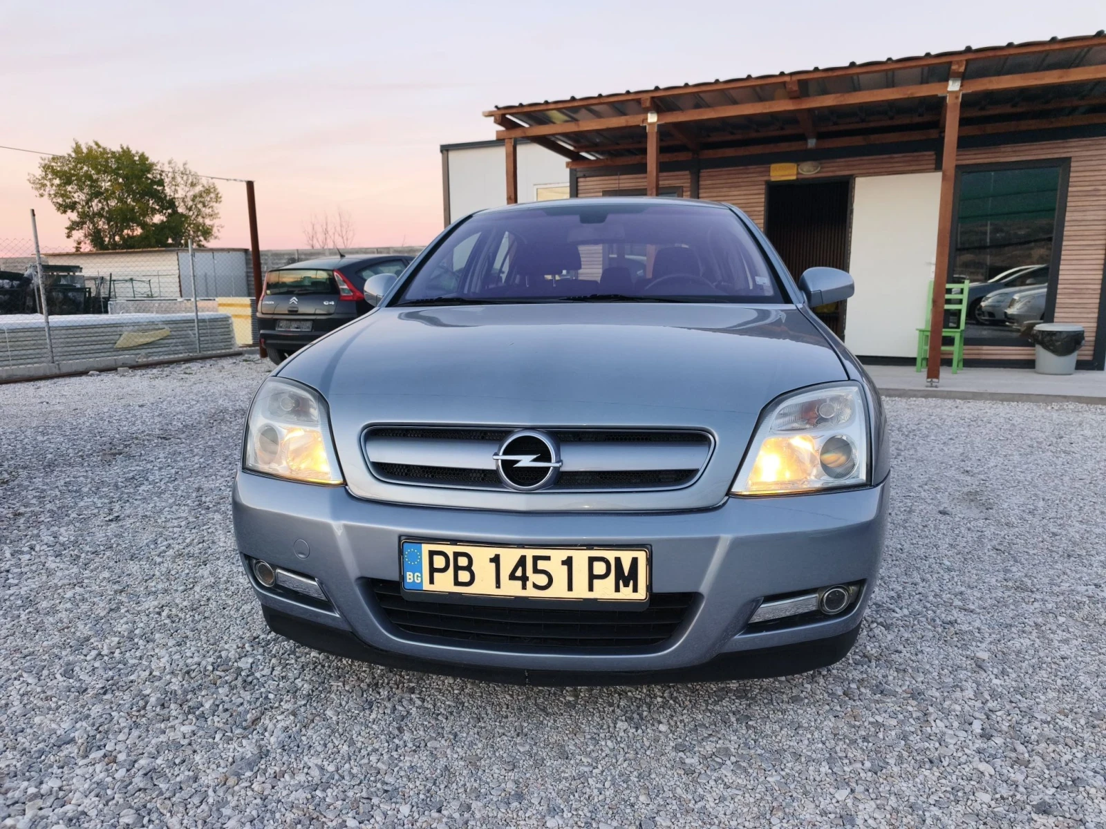Opel Signum 2.2DTI, снимка 3 - Автомобили и джипове - 56403835
