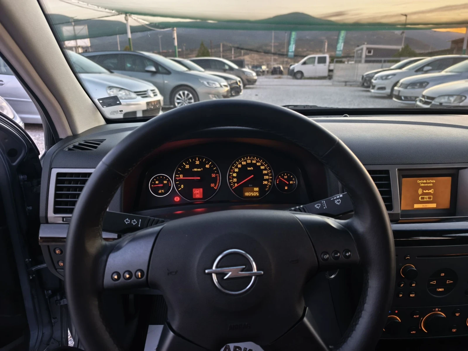 Opel Signum 2.2DTI, снимка 12 - Автомобили и джипове - 56403835
