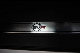 Jaguar F-PACE SVR 5.0 V8 AWD SuperCharged * Black Pack/360, снимка 11