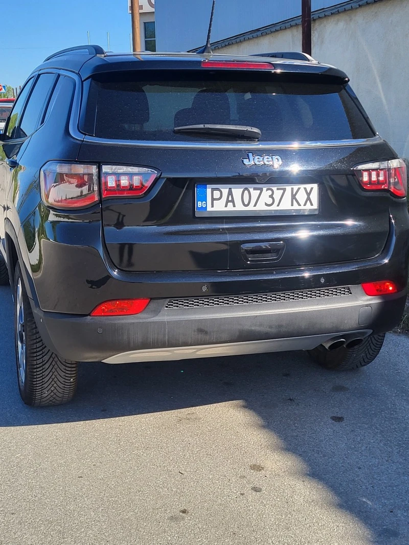 Jeep Compass LIMITED 2.4 180 4X4 TOP, снимка 4 - Автомобили и джипове - 47405588