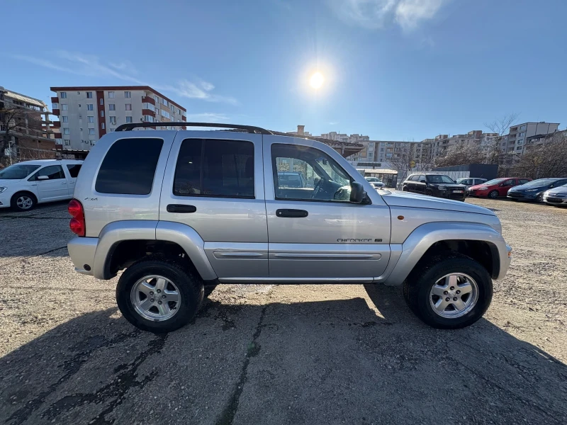 Jeep Cherokee Limited Edition 3.7i 211hp LPG, снимка 4 - Автомобили и джипове - 48391499