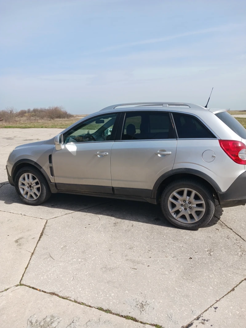 Opel Antara 4x4, снимка 4 - Автомобили и джипове - 49482134