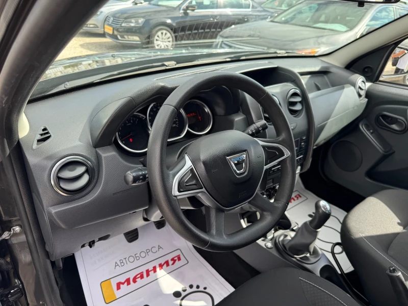Dacia Duster 1.6I gaz, снимка 12 - Автомобили и джипове - 51809645