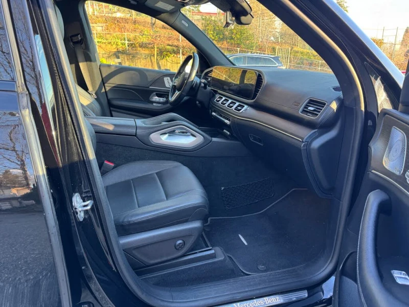 Mercedes-Benz GLE 350 AMG PACK* AWD* AMBIENT* BURMASTER* PANO* LANE ASSI, снимка 13 - Автомобили и джипове - 53058510