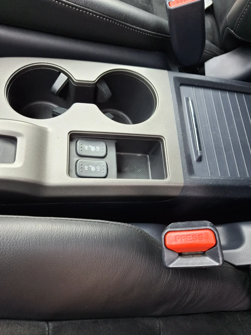 Honda Cr-v 91 000 км. , ГАРАЖНА , ФЕЙСЛИФТ, снимка 12 - Автомобили и джипове - 53454291