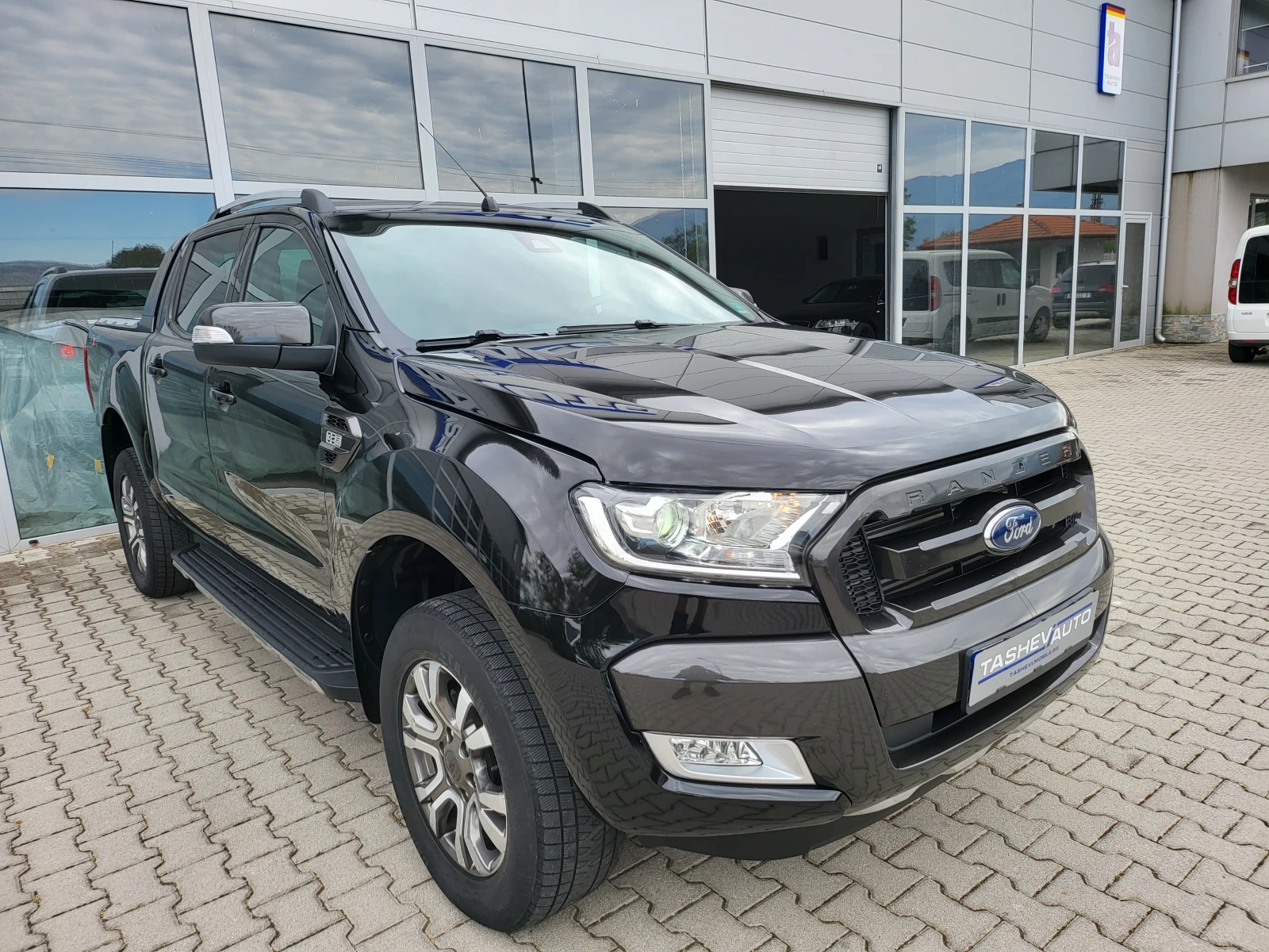 Ford Ranger 3.2 WILDTRAK !!! - изображение 2