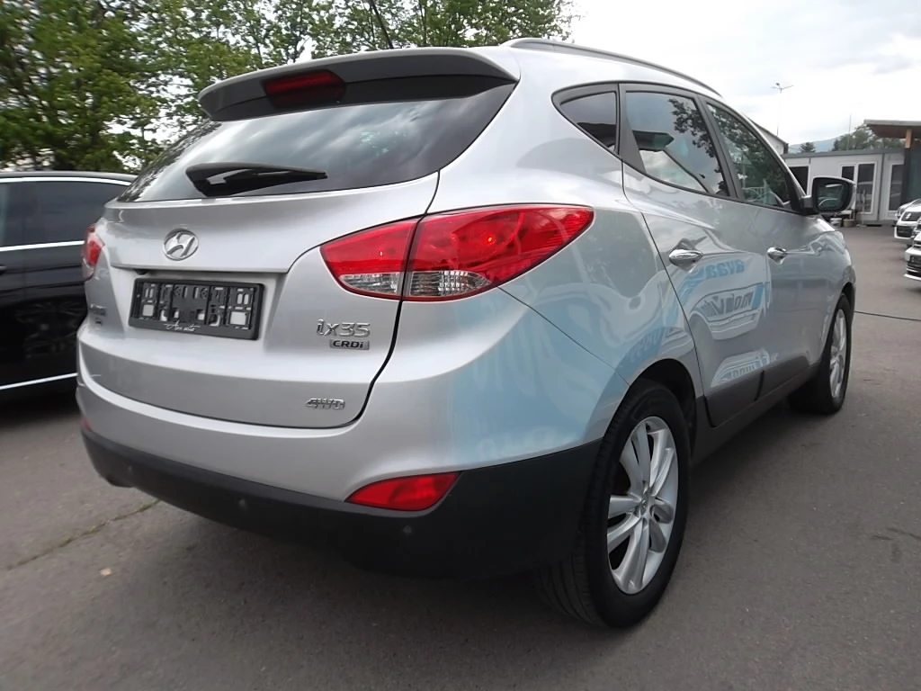 Hyundai IX35 2.0d.4x4.AВТОМАТИК.кожа184кс - изображение 3