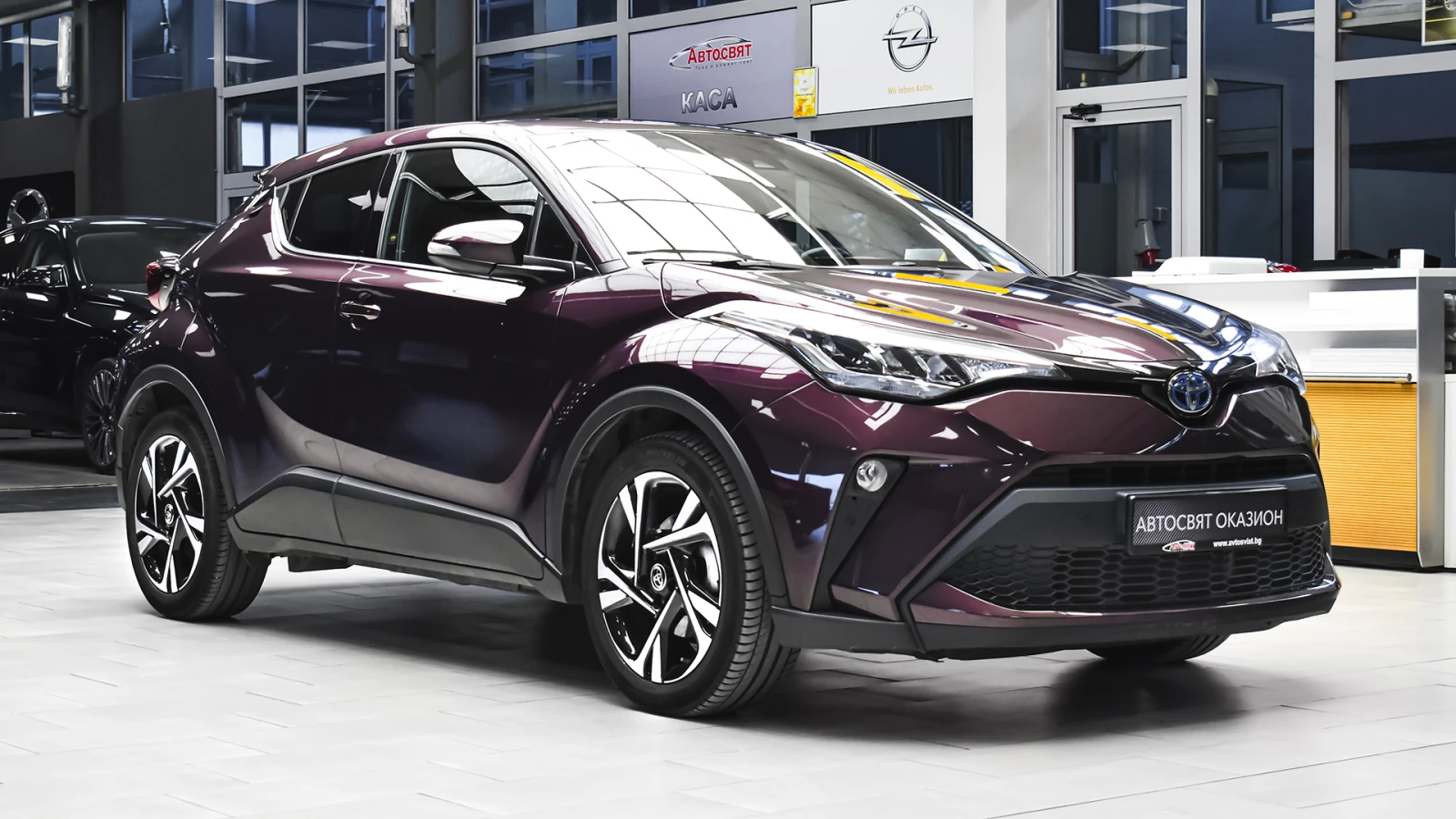 Toyota C-HR 2.0 Hybrid Design Automatic - изображение 5