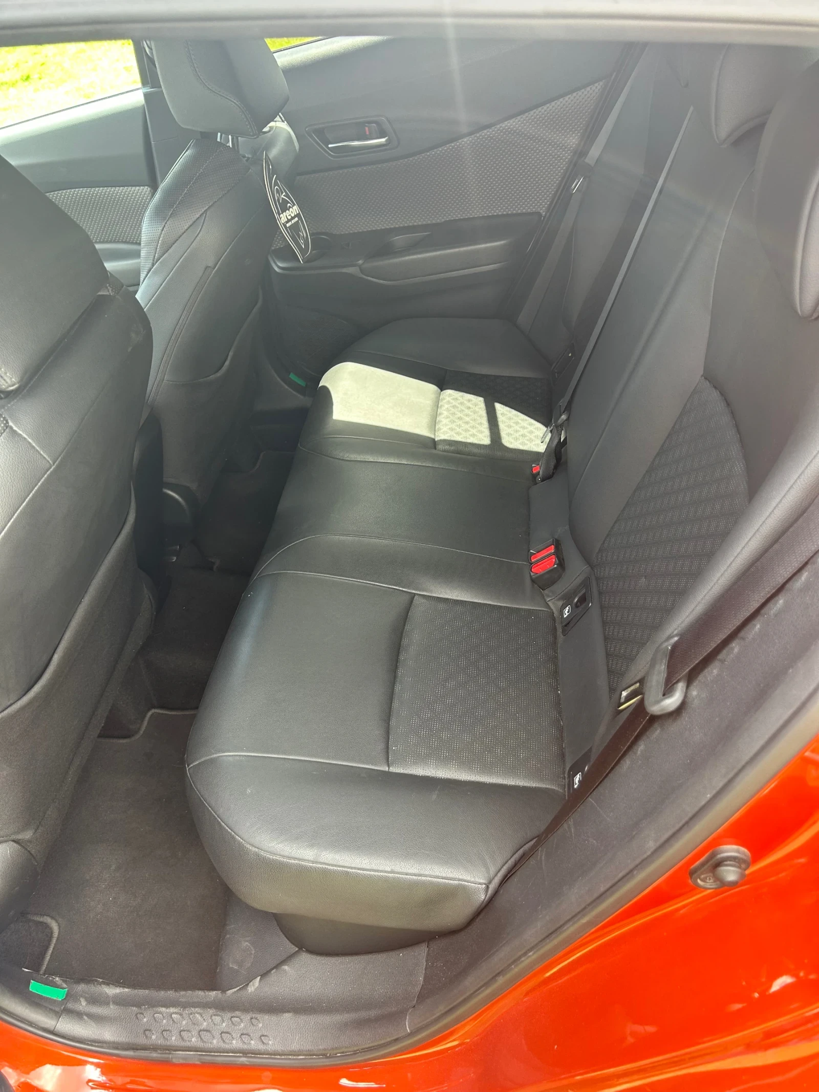 Toyota C-HR Hybrid e-CVT Cuore Facelift | Mobile.bg   11