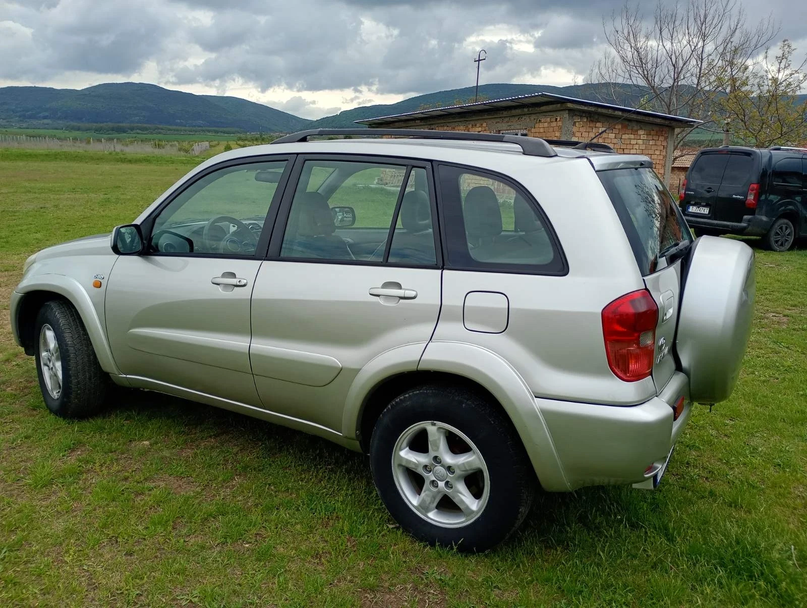 Toyota Rav4  - изображение 3