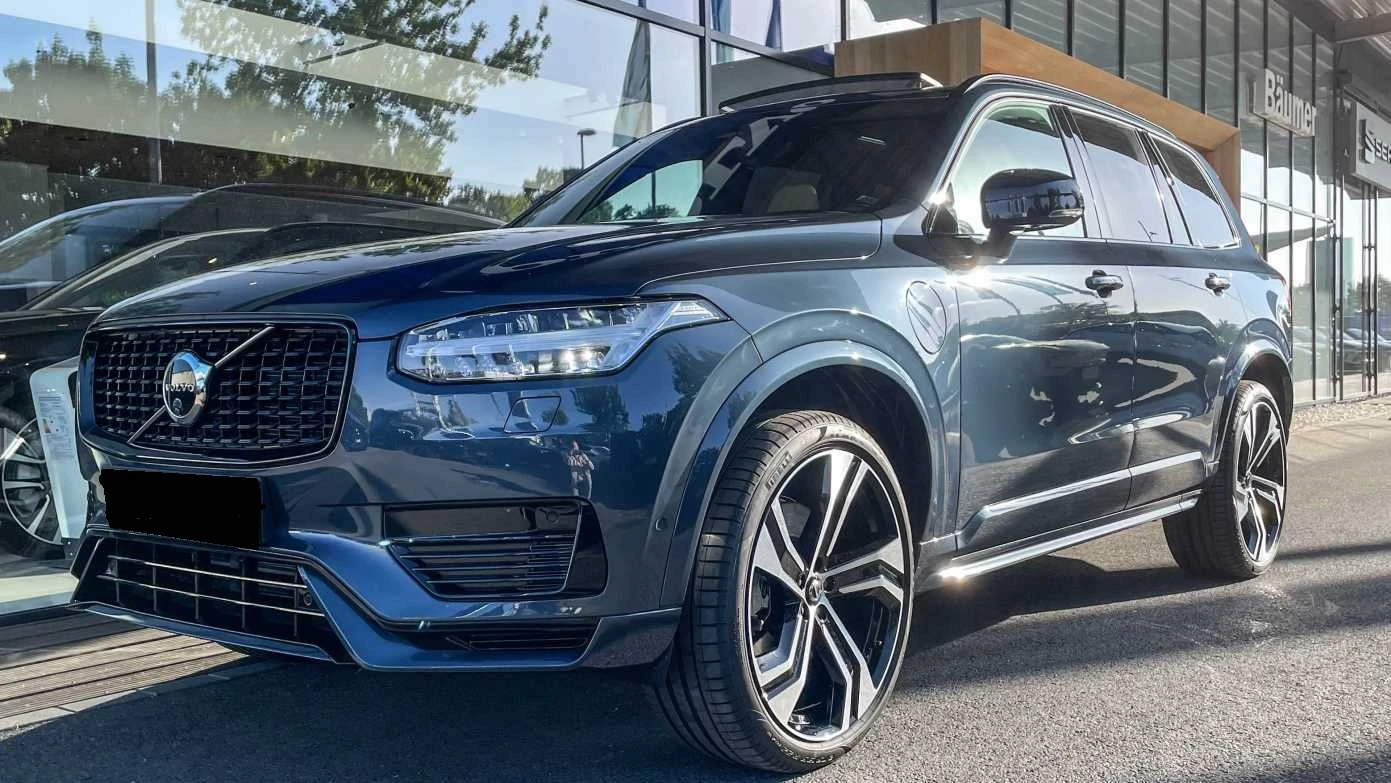 Volvo Xc90 T8* AWD* ULTIMATE* PANO* HEAD-UP* B&W* MEMORY*  - изображение 2