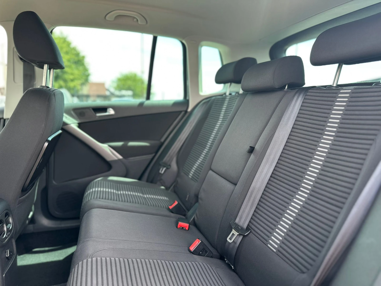 VW Tiguan / 2.0 TDI / 4 MOTION / EURO 5 / TOP / - изображение 10