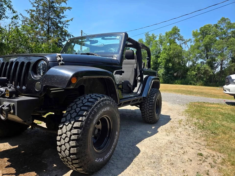 Jeep Wrangler CARFAX АВТО КРЕДИТ  - изображение 2